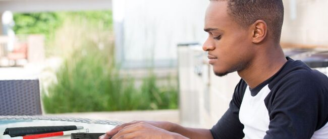 ANDROID 13 WILL HAVE OUT OF THE BOX SUPPORT FOR REFRESHABLE BRAILLE DISPLAYS